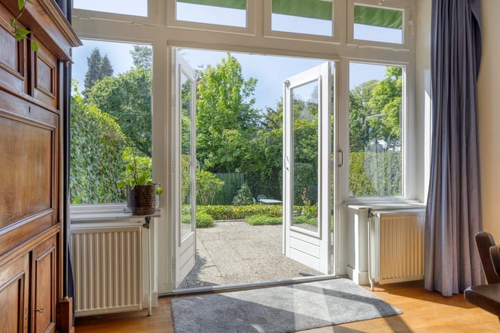 Photo 22 of Heyendaalseweg 14