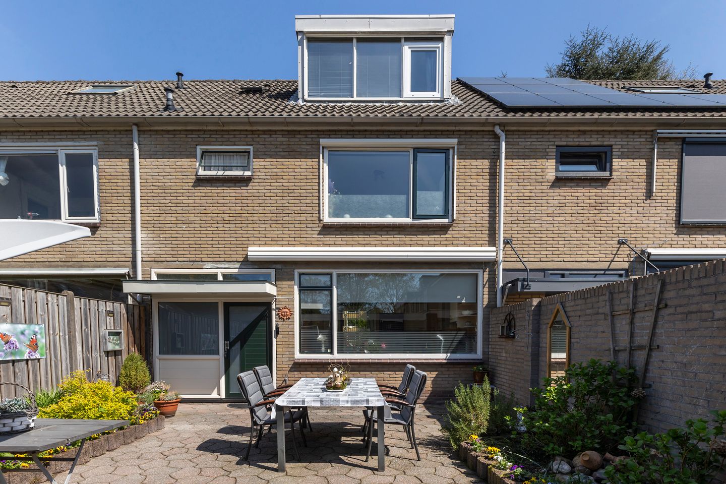 Foto 1 van Van Miereveltstraat 27