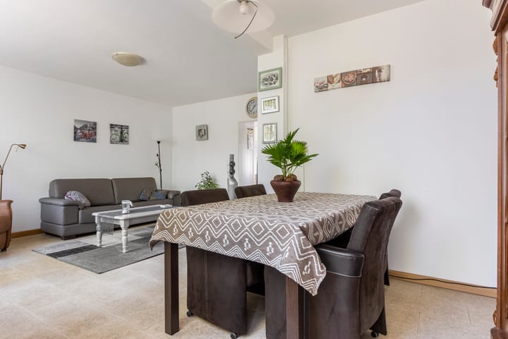 Foto 11 van Van Miereveltstraat 27