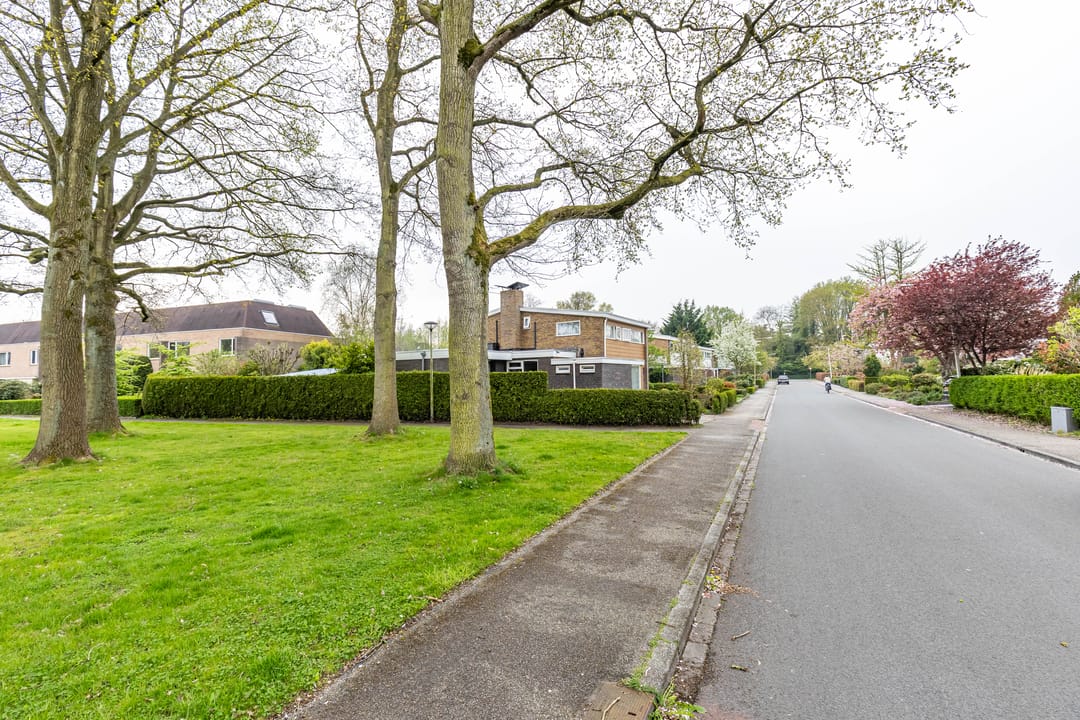 Foto 8 van Prof. Dr. J.C. Schoutelaan 13