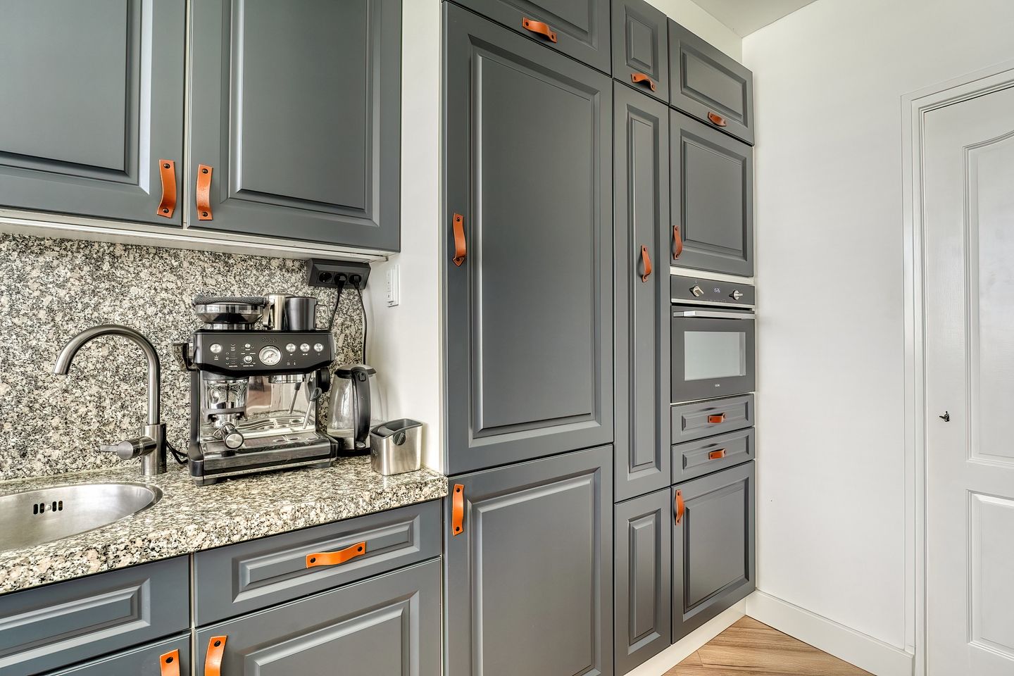 Photo 10 of Talmastraat 8