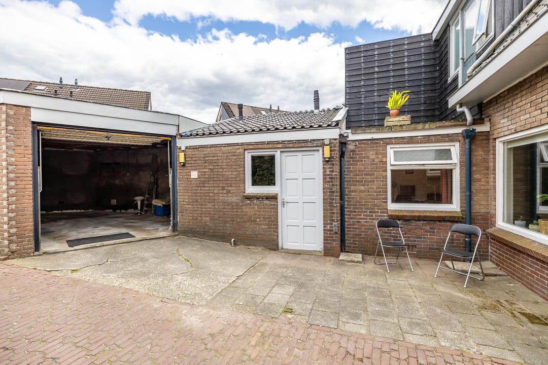 Photo 2 of Molenstraat 126-B