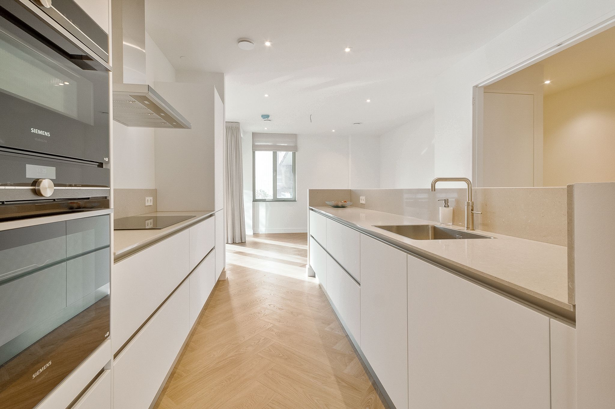 Foto 9 van Willemstraat 130