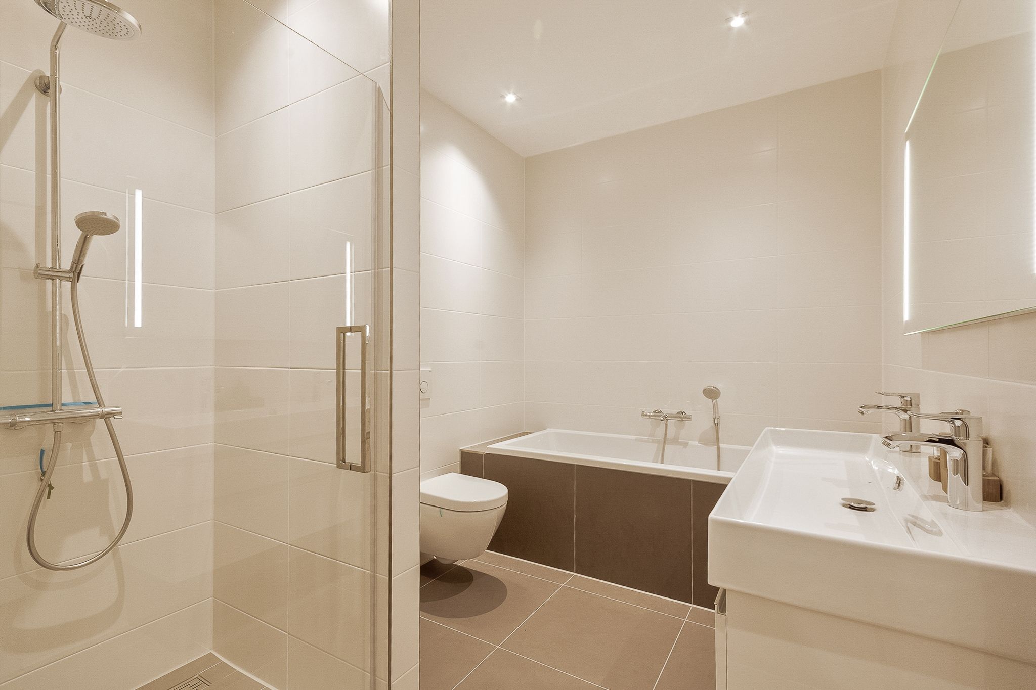 Foto 21 van Willemstraat 130