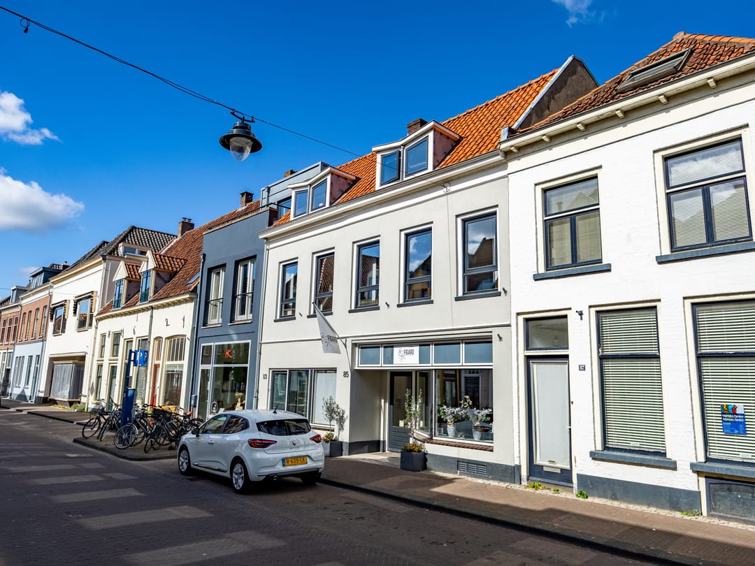 Photo 1 of Spittaalstraat 83