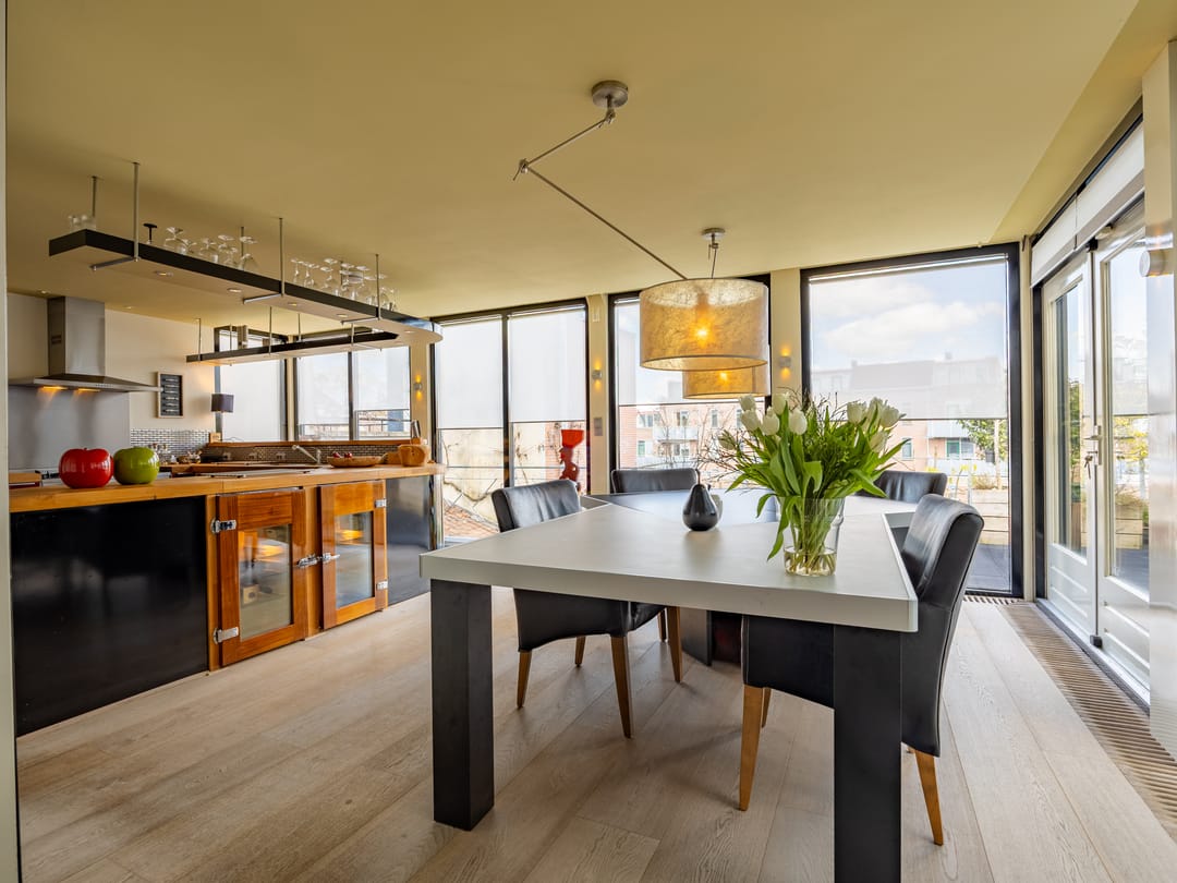 Photo 11 of Spittaalstraat 83