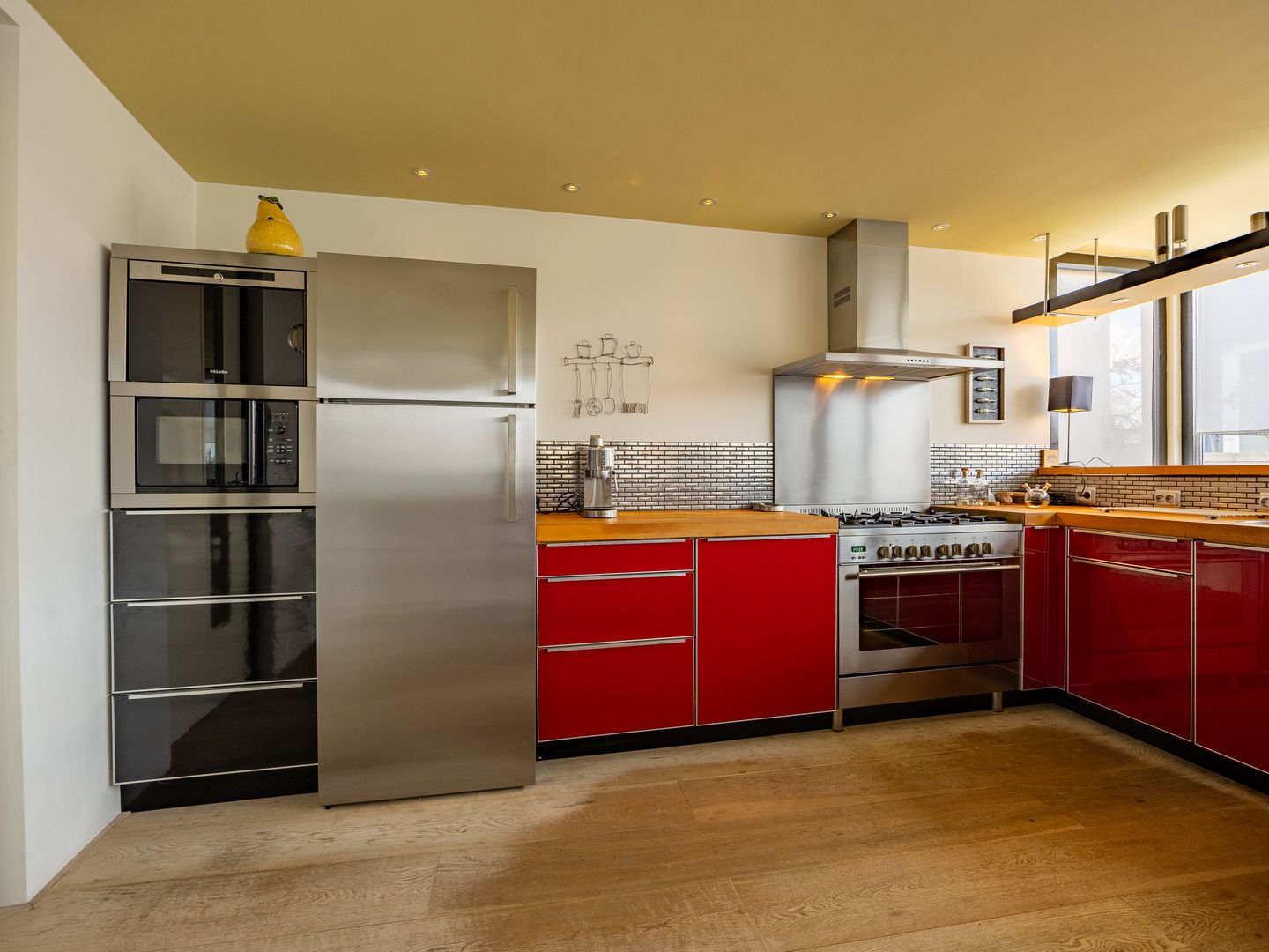 Photo 14 of Spittaalstraat 83