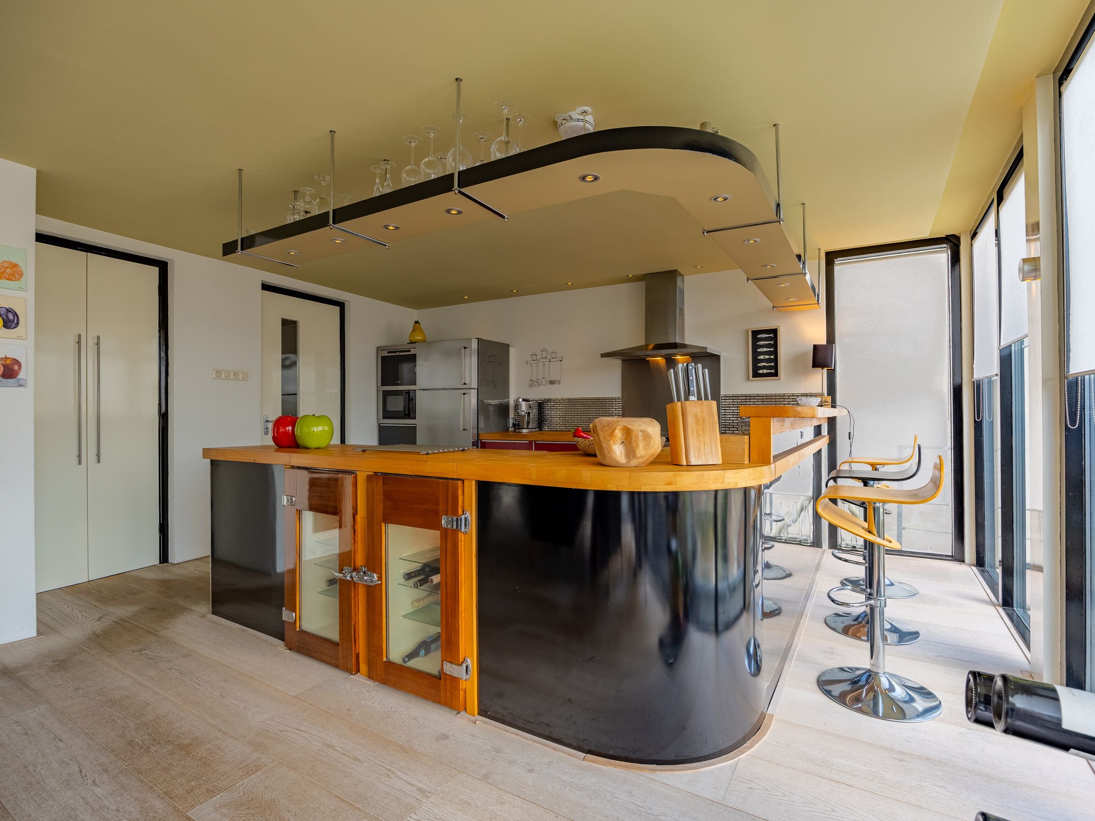 Photo 15 of Spittaalstraat 83