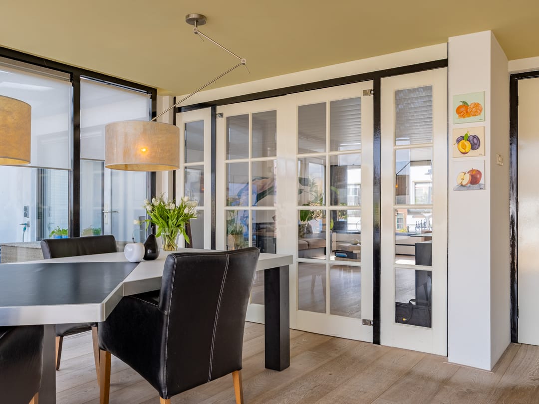 Photo 17 of Spittaalstraat 83