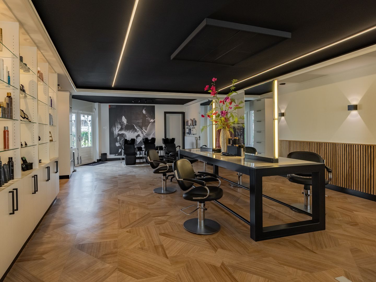 Photo 35 of Spittaalstraat 83