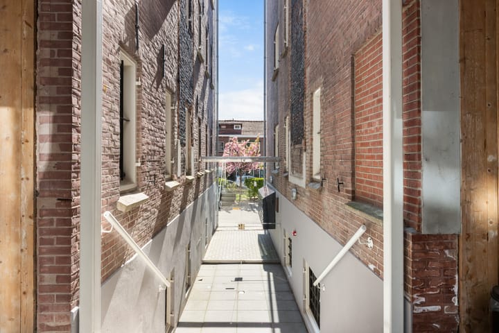 Foto 9 van Westerkade 2-205