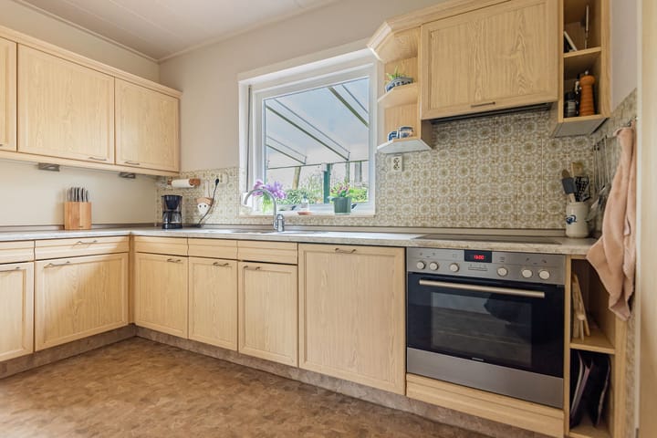 Photo 16 of Groothuizerlaan 5