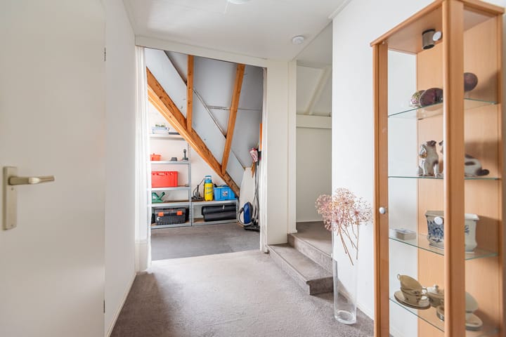 Photo 48 of Groothuizerlaan 5