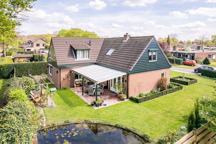 Photo 52 of Groothuizerlaan 5