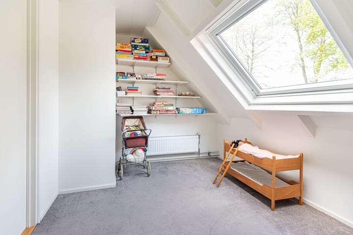 Photo 38 of Groothuizerlaan 5