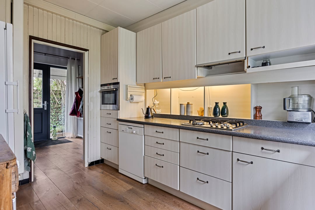 Foto 7 van Wekeromseweg 26