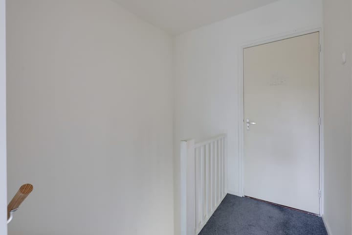 Photo 18 of Graaf Oswaldstraat 9