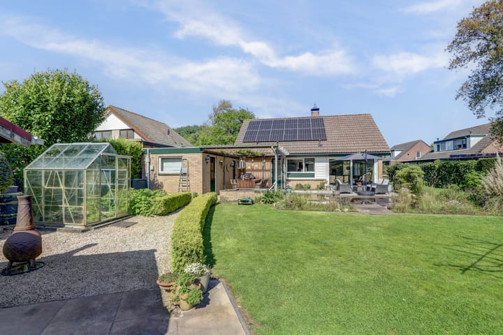 Foto 21 van Zeedahliaweg 24