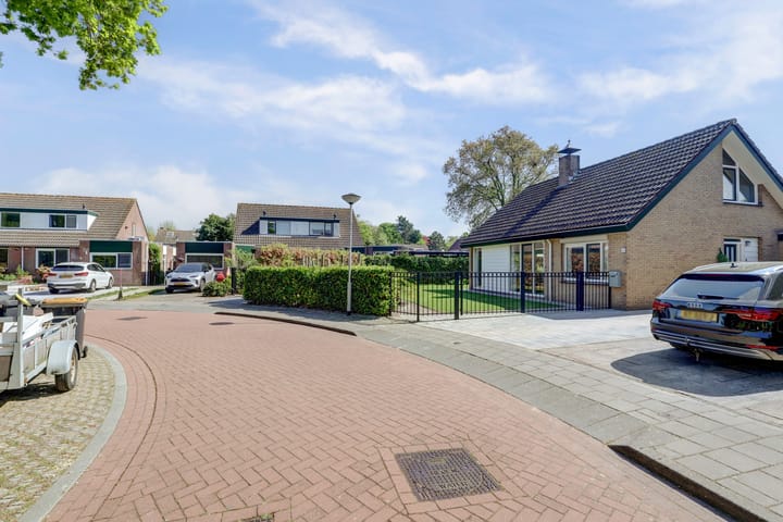 Foto 23 van Zeedahliaweg 24