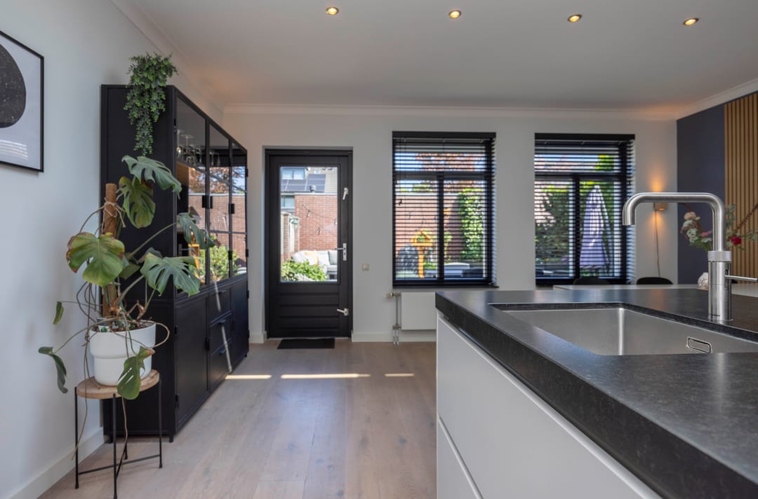 Foto 16 van Manderveenstraat 60