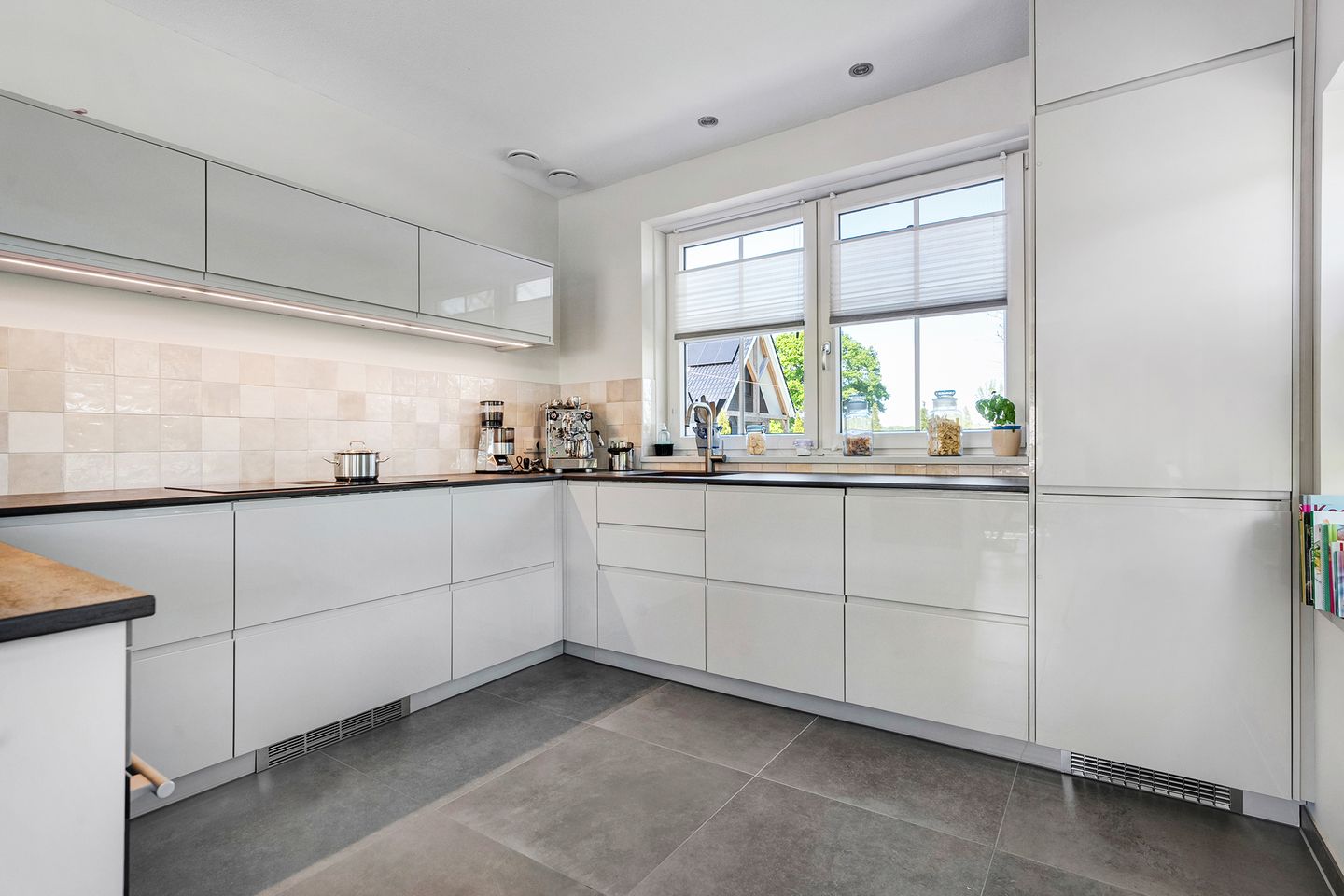 Foto 34 van Hasselerweg 2-A