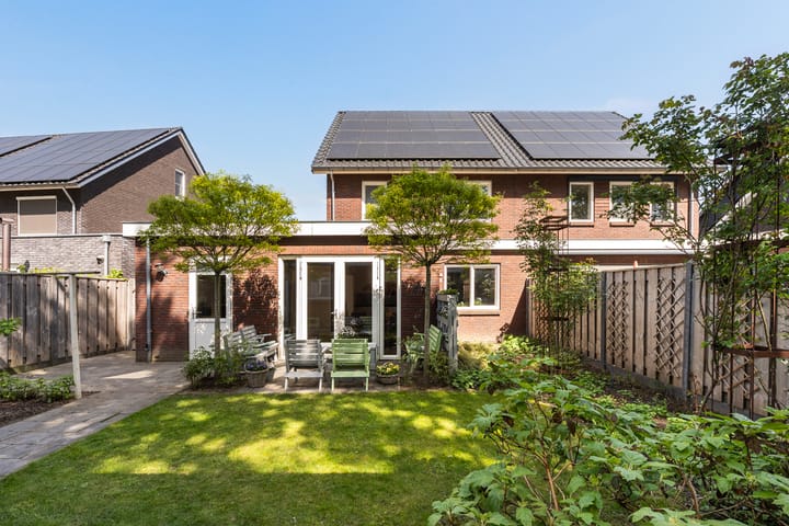 Foto 2 van Trechterbeker 23