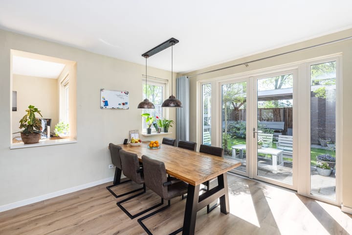 Foto 12 van Trechterbeker 23