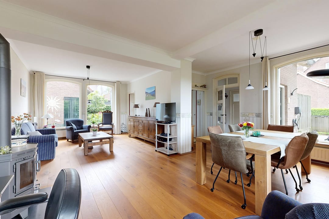 Foto 2 van Burgemeester van Akenstr 5