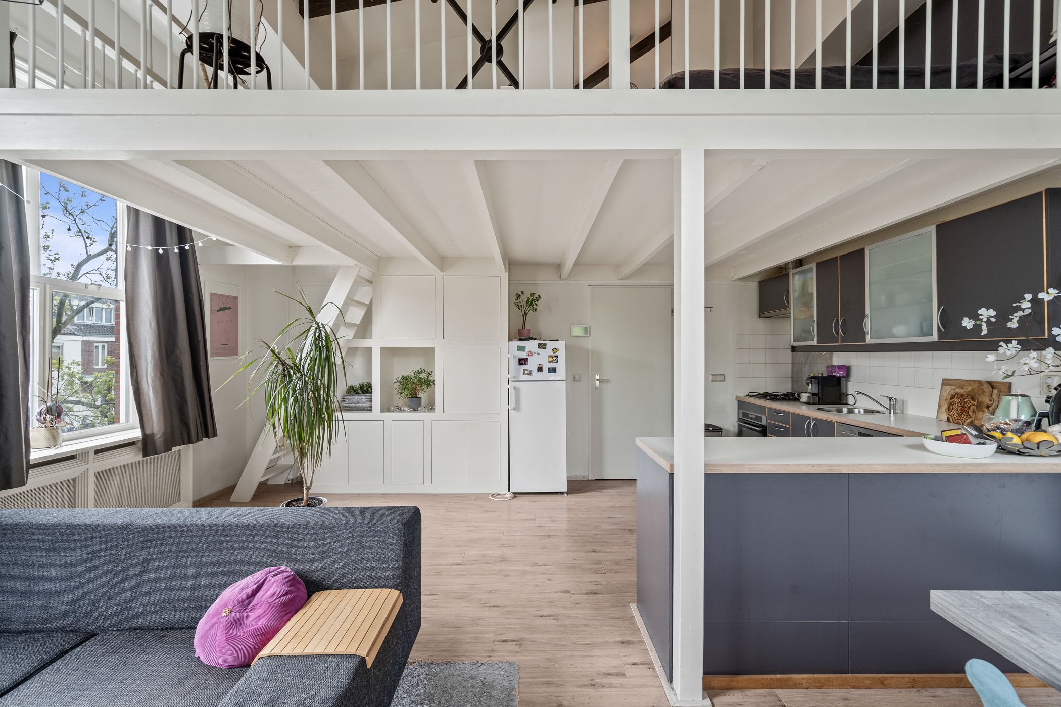 Foto 9 van Veeartsenijstraat 207