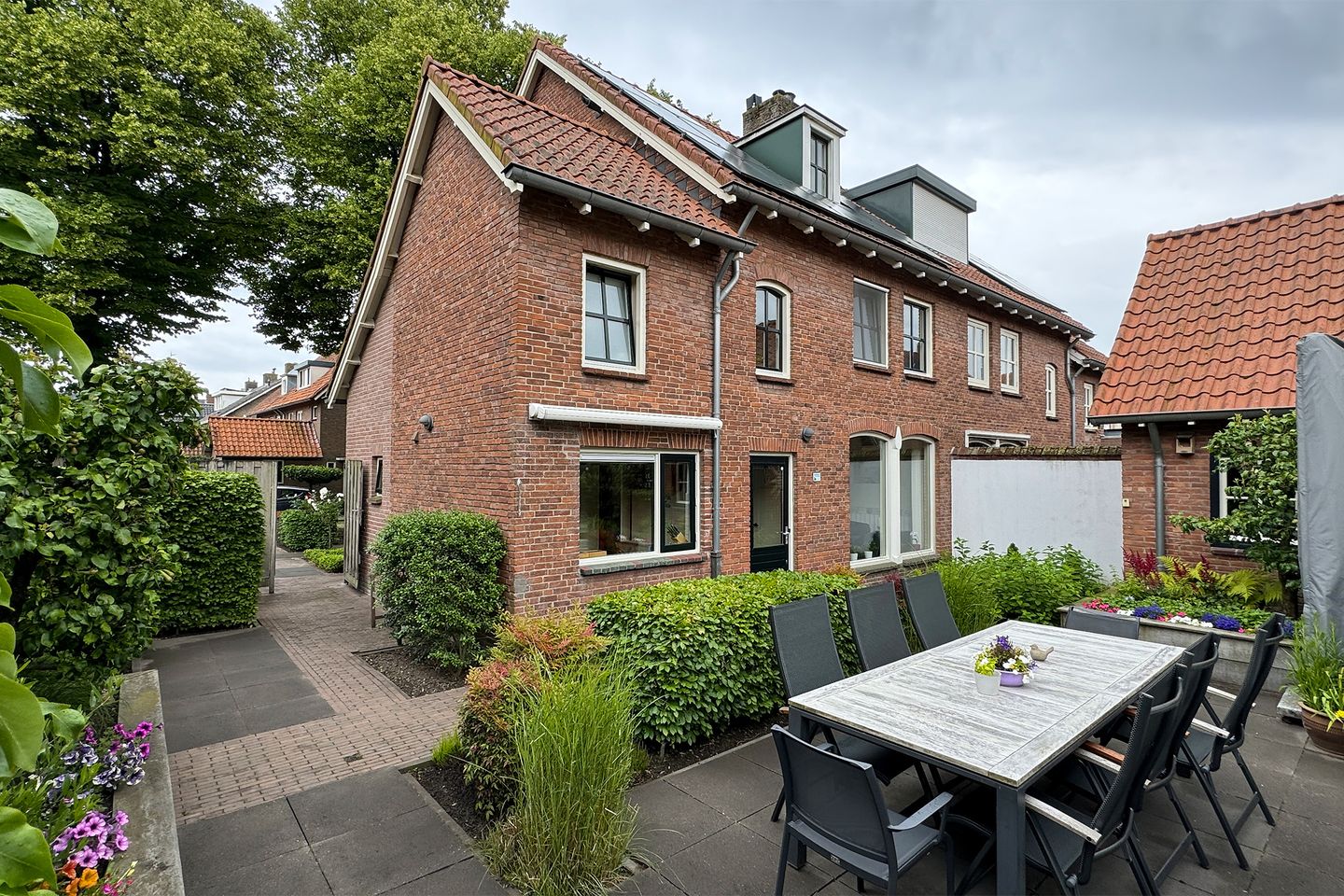 Foto 59 van Burgemeester van Akenstr 5