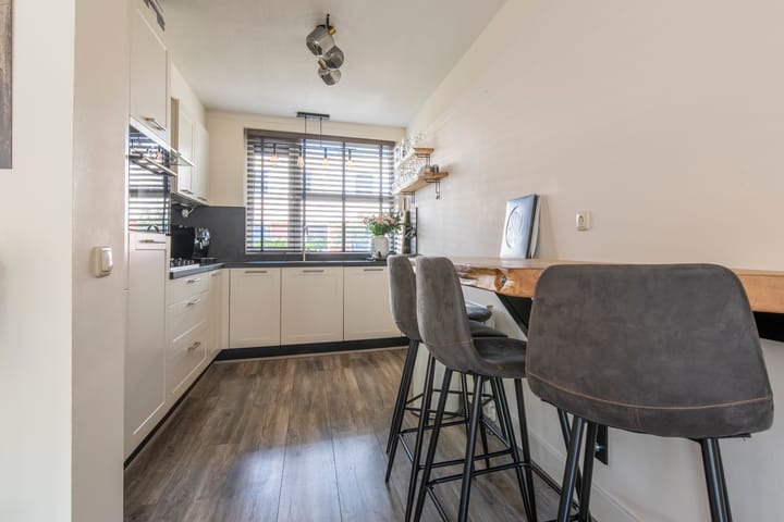 Foto 10 van Meivlinderstraat 14