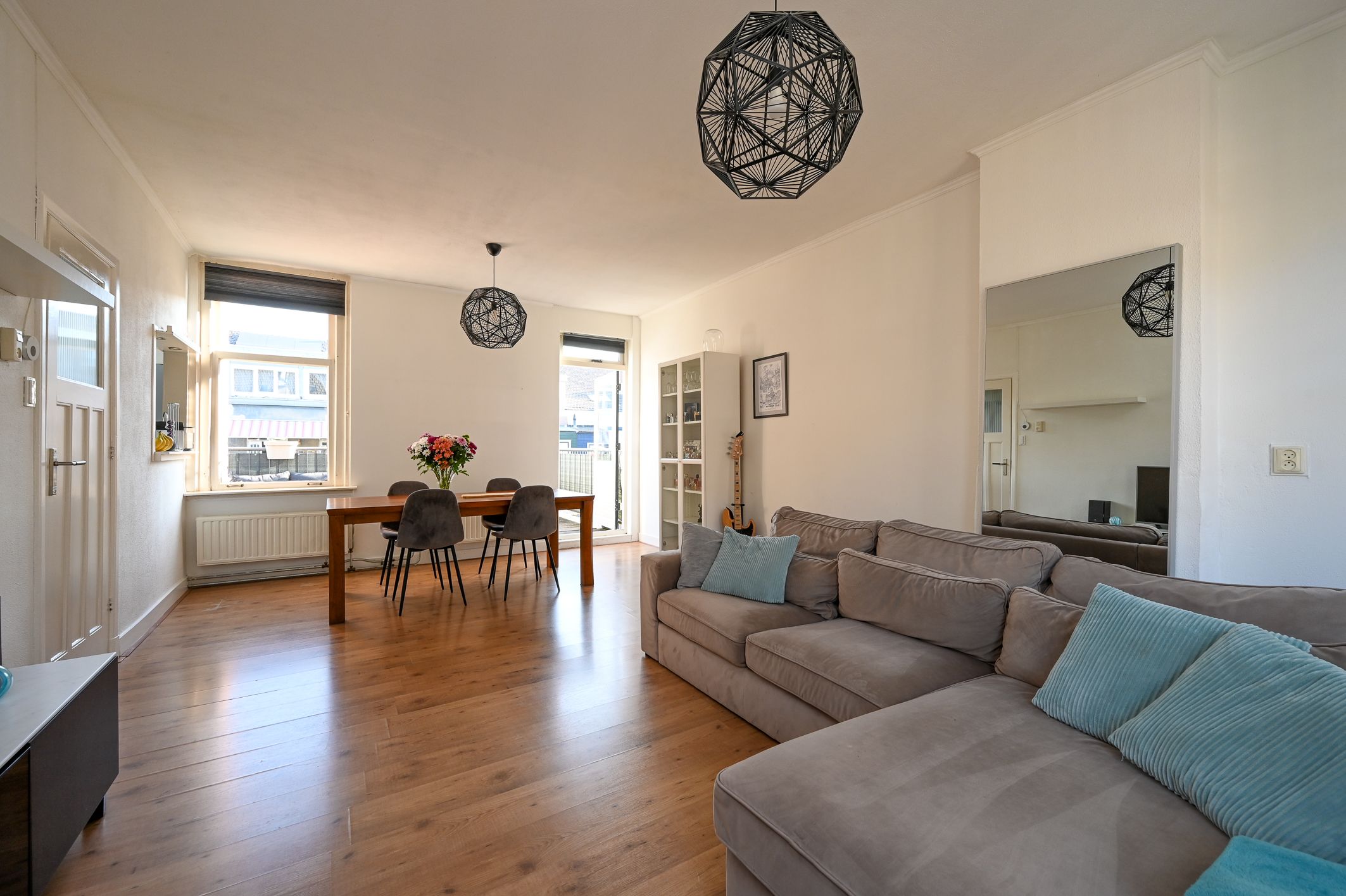 Foto 9 van Zwartewaalsestraat 44-B