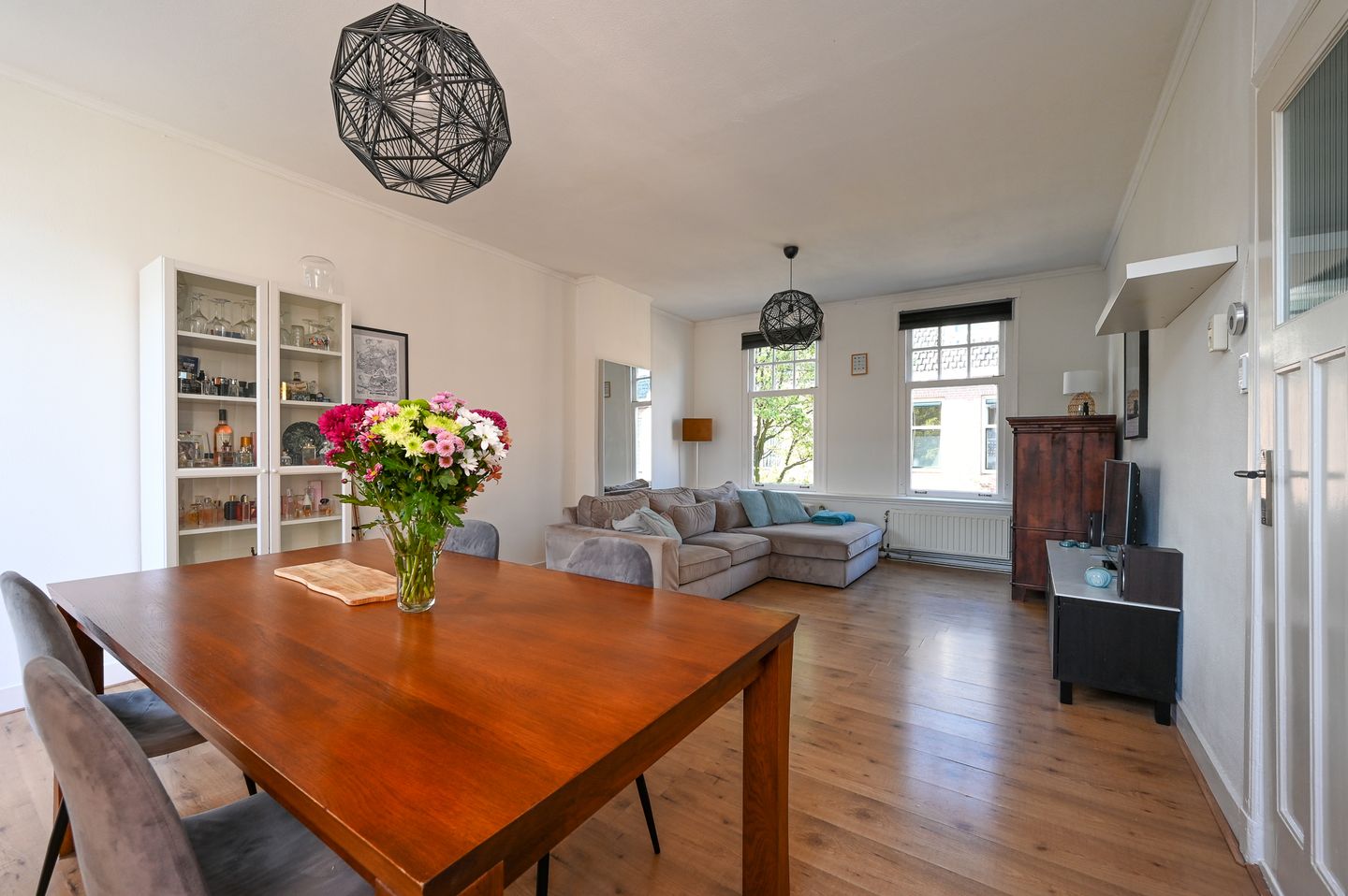 Foto 10 van Zwartewaalsestraat 44-B