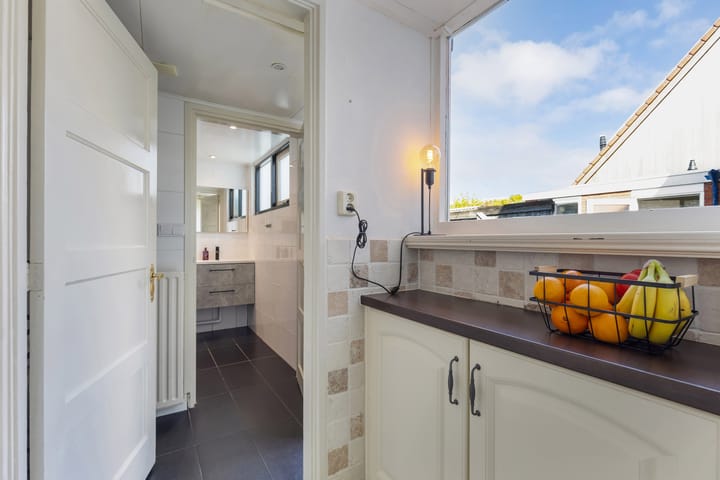 Photo 11 of Houtlaan 111