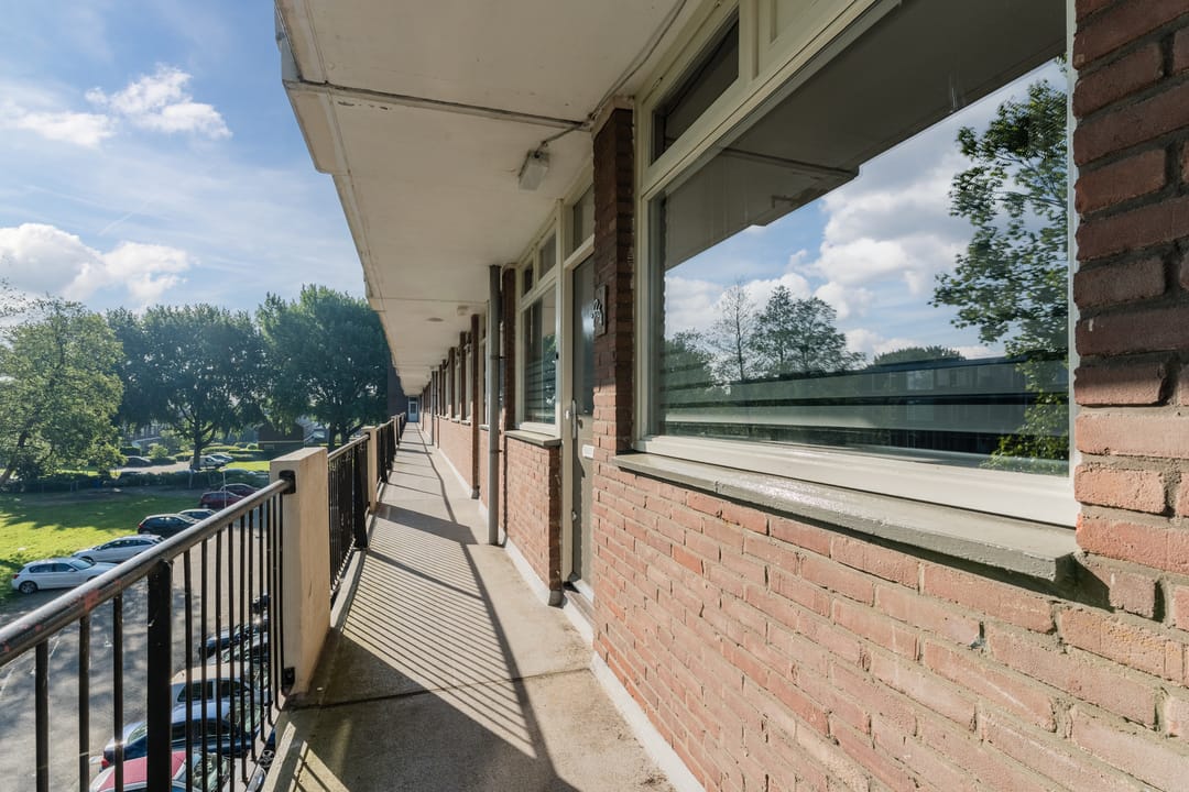 Photo 22 of Staringlaan 264