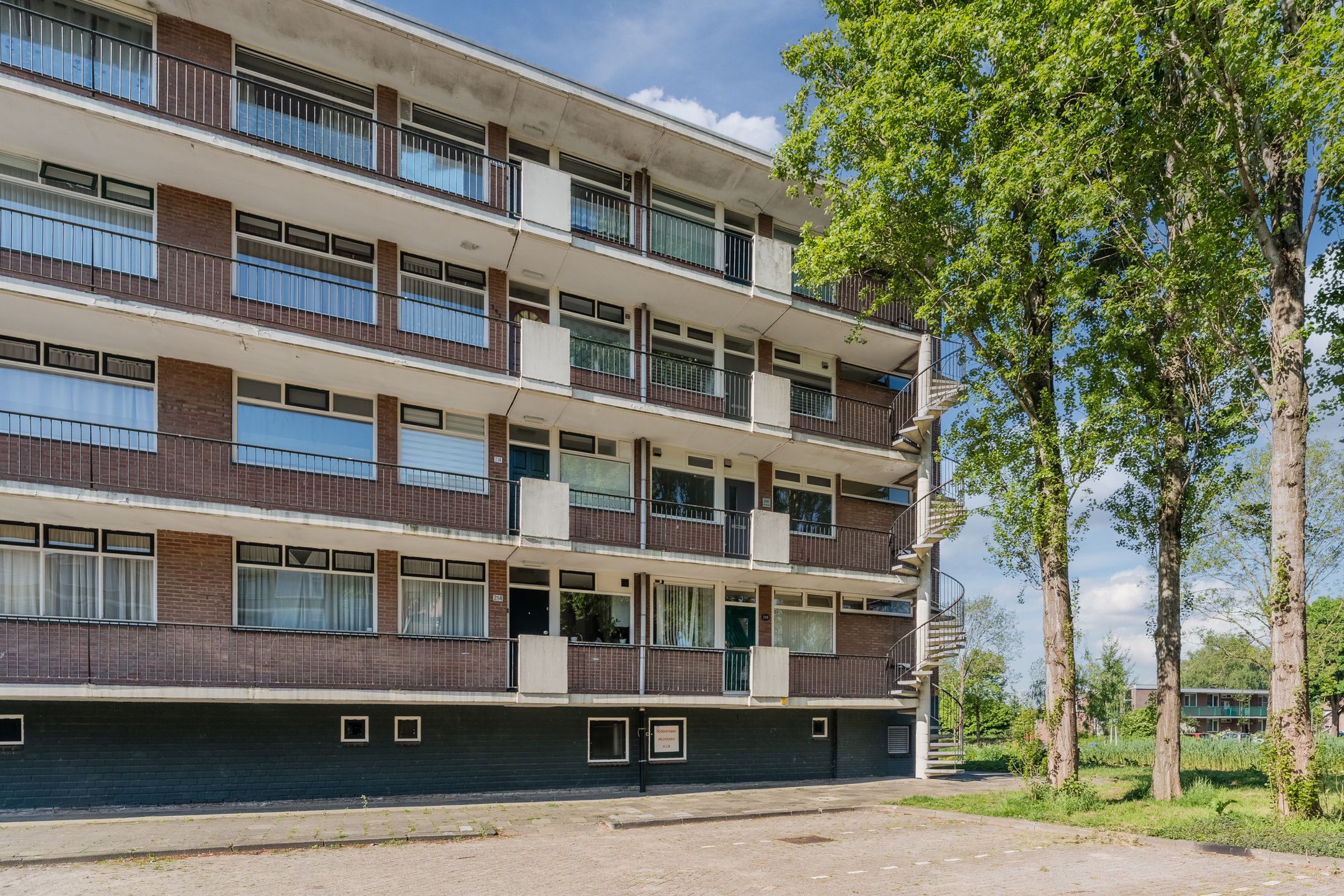 Photo 24 of Staringlaan 264