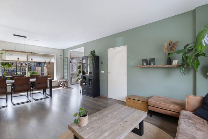 Foto 10 van Dr Eeltje Halbertsmastraat 48