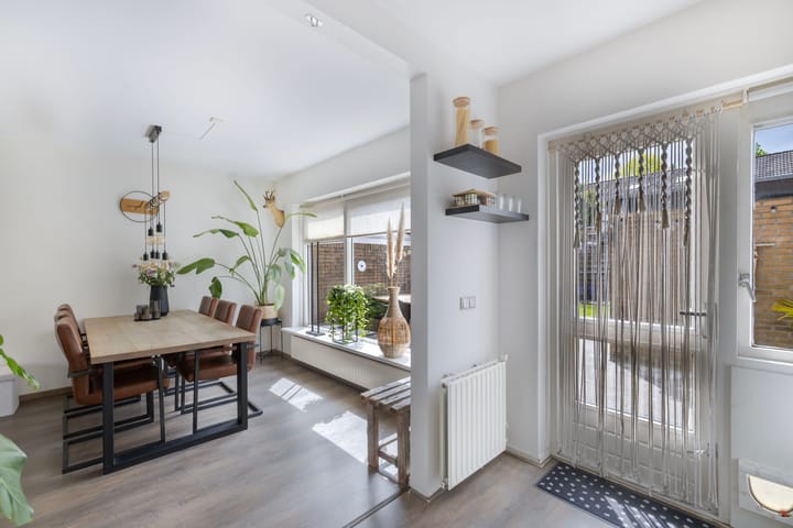 Foto 14 van Dr Eeltje Halbertsmastraat 48