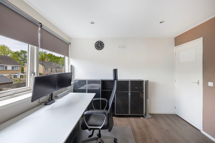 Foto 23 van Dr Eeltje Halbertsmastraat 48