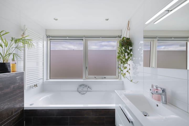 Foto 25 van Dr Eeltje Halbertsmastraat 48