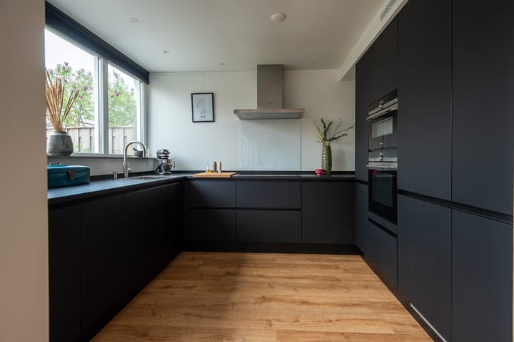 Foto 8 van Frederik Hendrikstraat 15