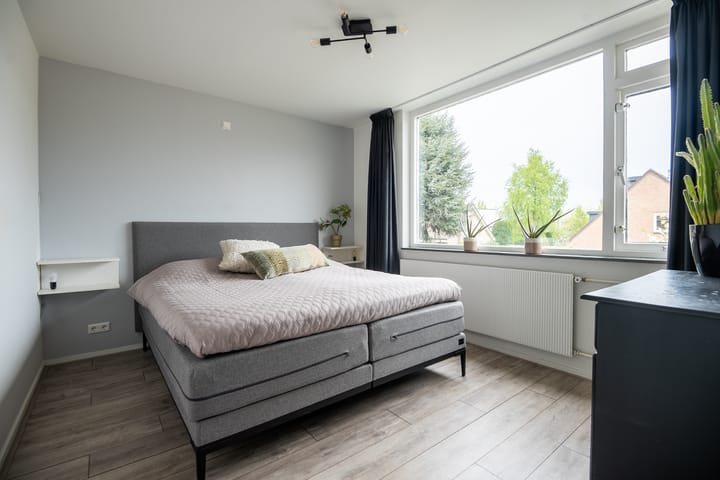 Foto 16 van Frederik Hendrikstraat 15