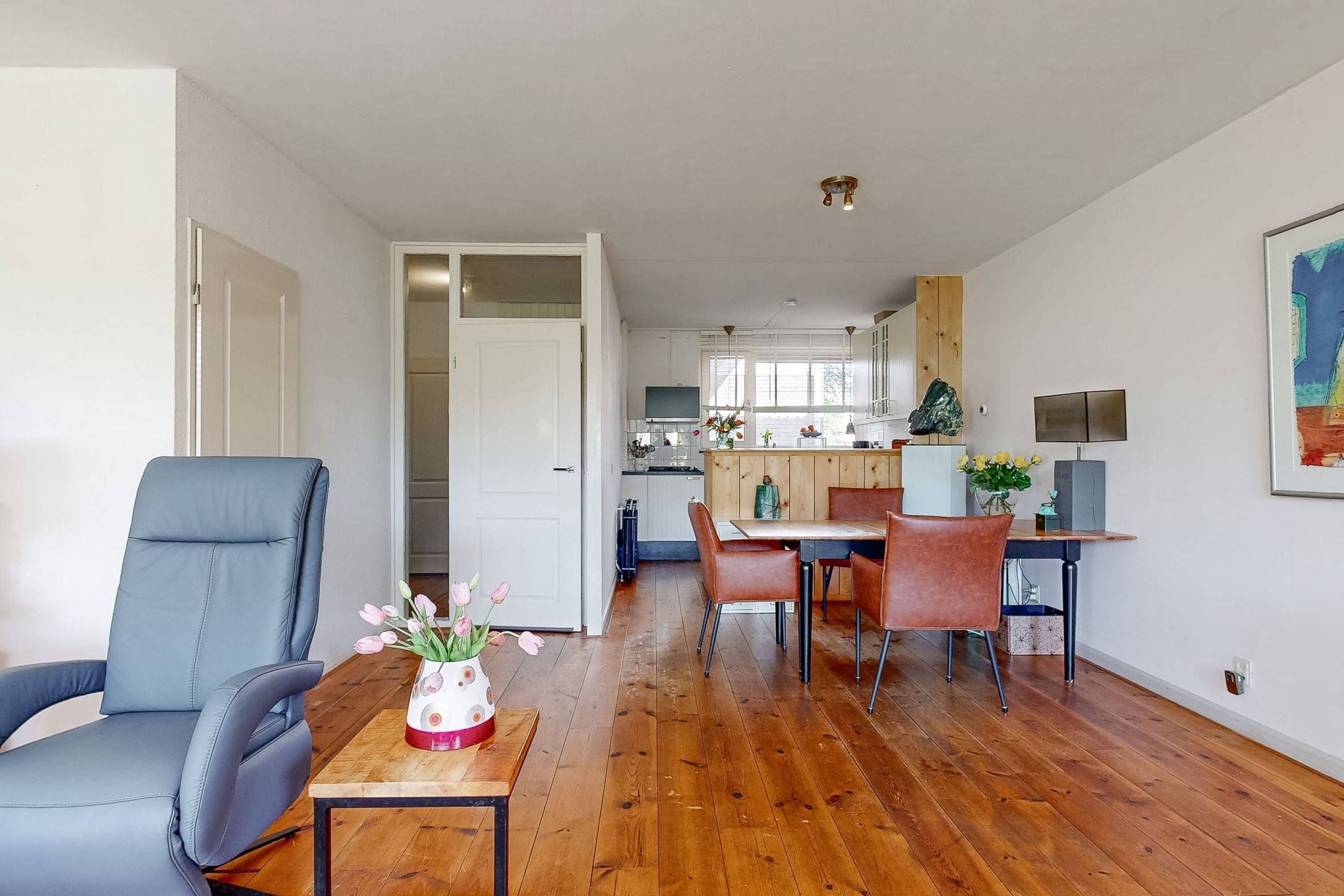 Foto 6 van Ligusterbes 14