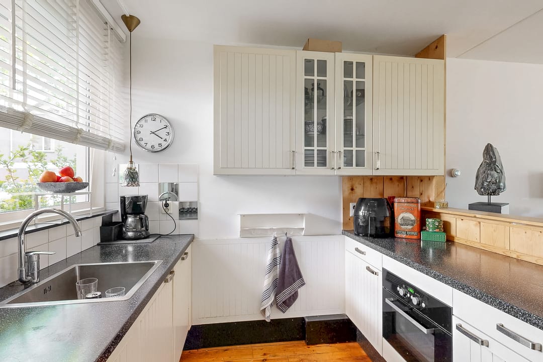 Foto 11 van Ligusterbes 14