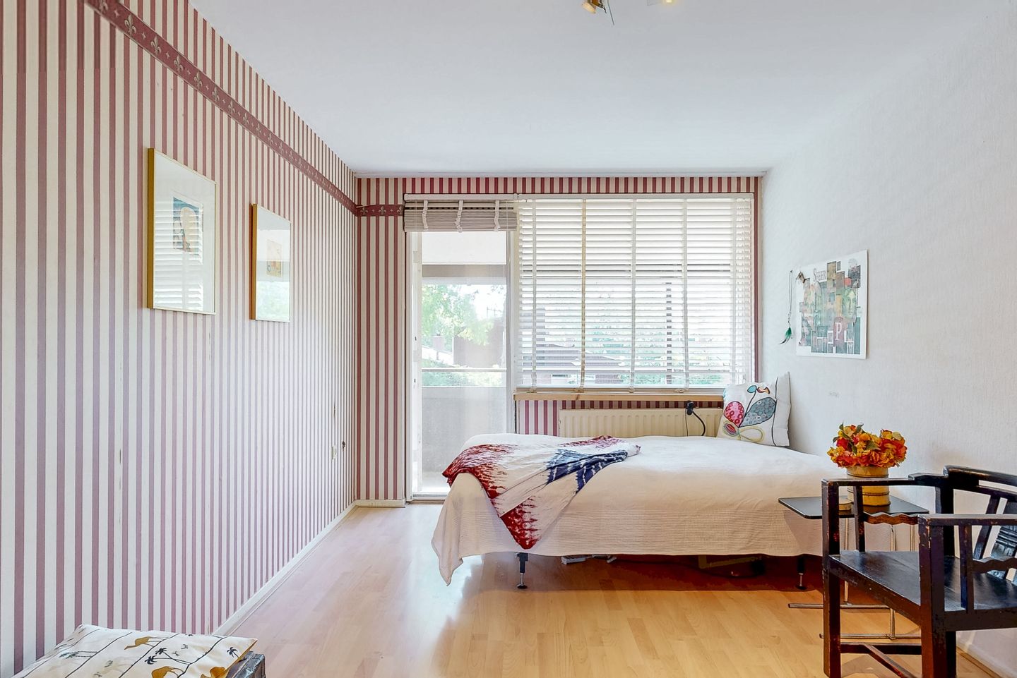 Foto 14 van Ligusterbes 14