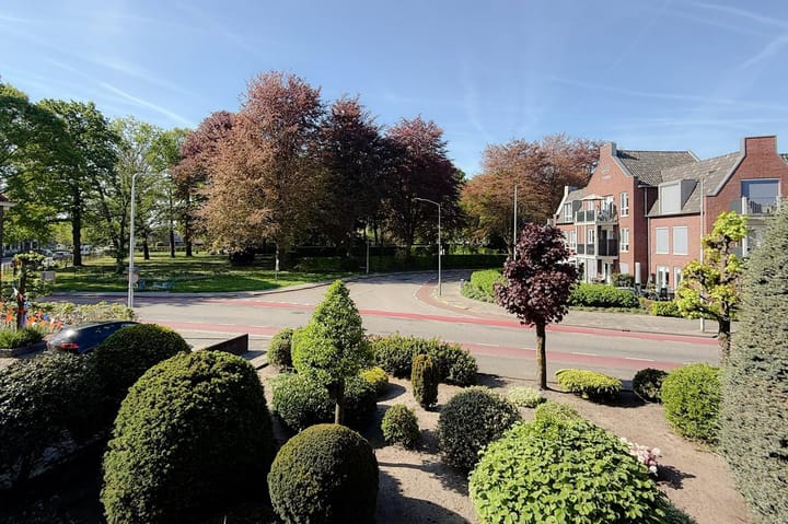 Foto 2 van Schoutenstraat 64-01