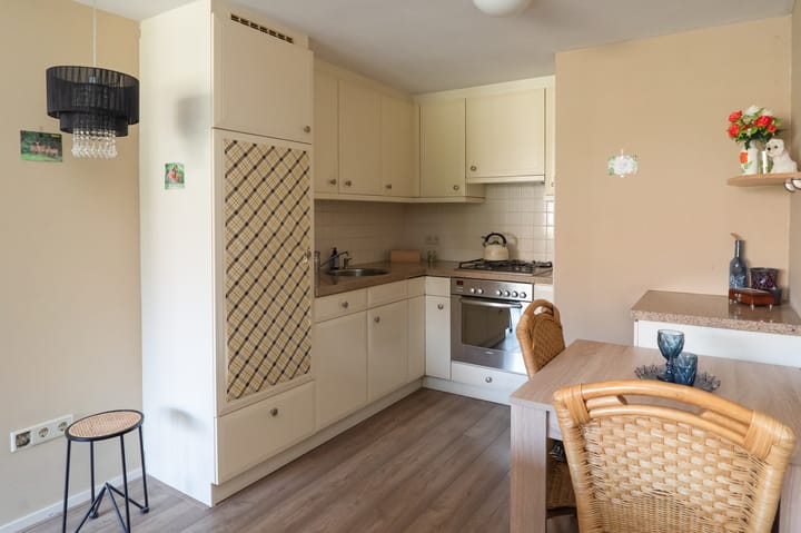 Photo 19 of Schoutenstraat 64-01