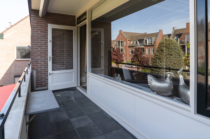 Photo 24 of Schoutenstraat 64-01