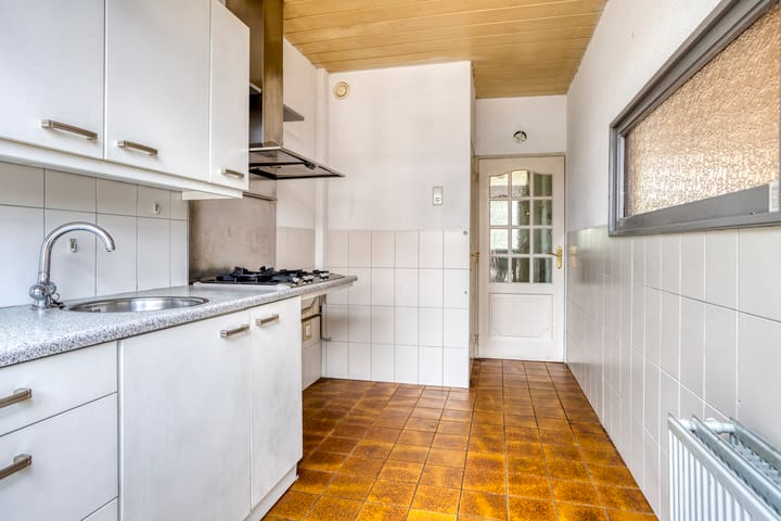 Photo 11 of van Diemenstraat 16