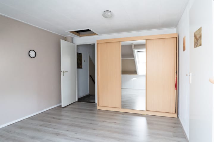 Photo 37 of Schoutenstraat 64-01